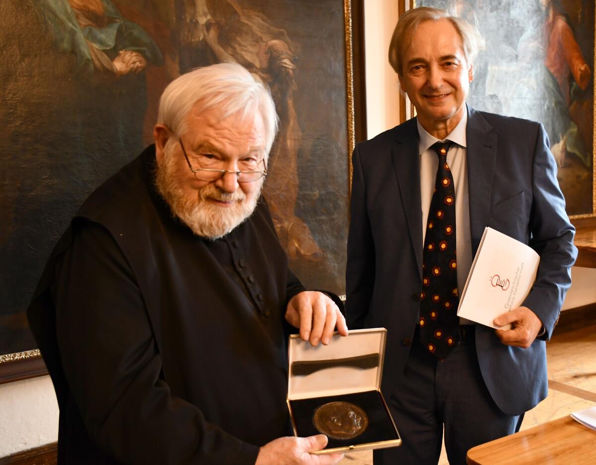 Verleihung der Scapinelli-Medaille